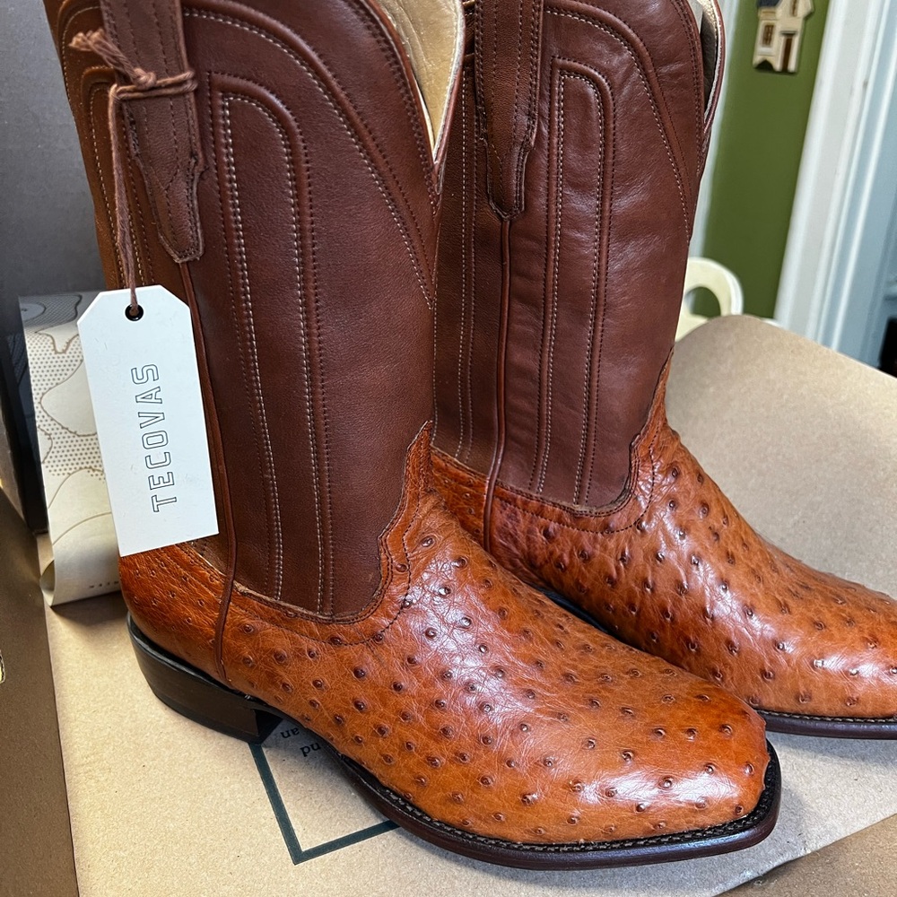 Tecovas men’s cowboy boots.  New in box with tags